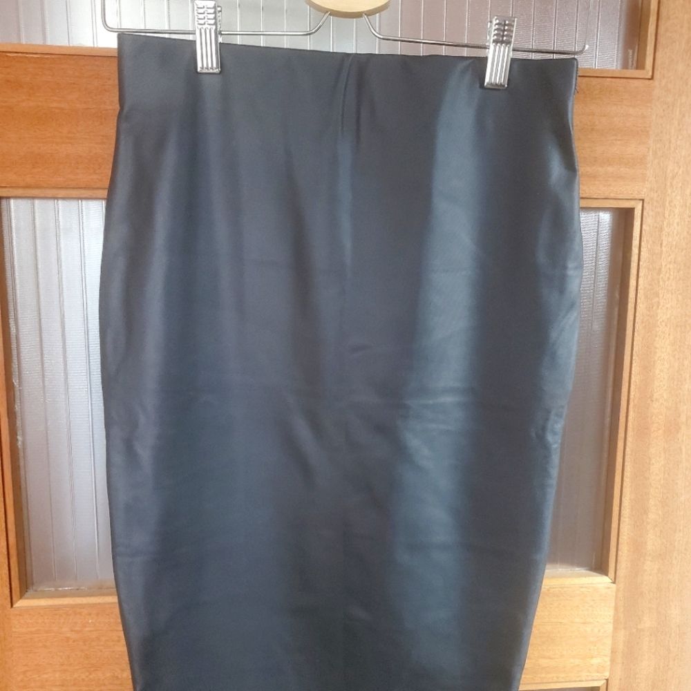 Leather pencil skirt